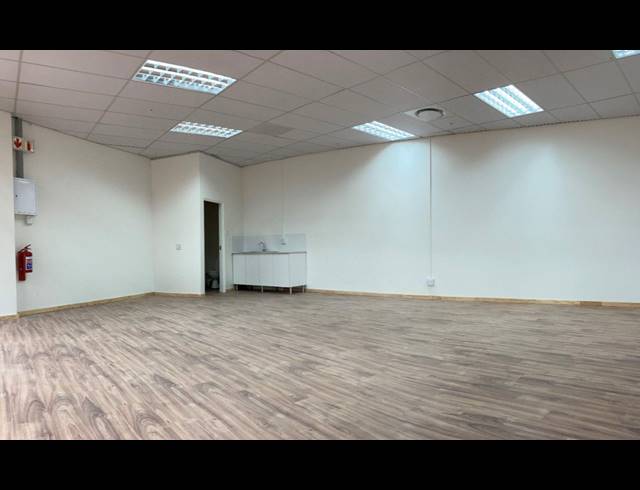 67M² RETAIL TO LET IN ROYAL ASCOT